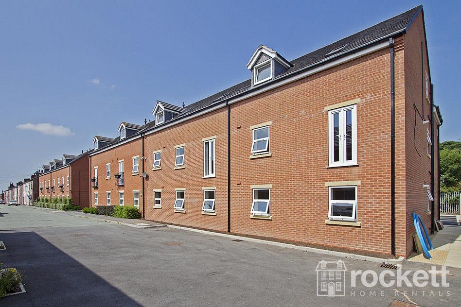 Flat James Street in Newcastle-under-Lyme