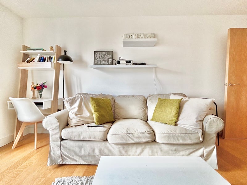 Flat Fairthorn Road in Greater London