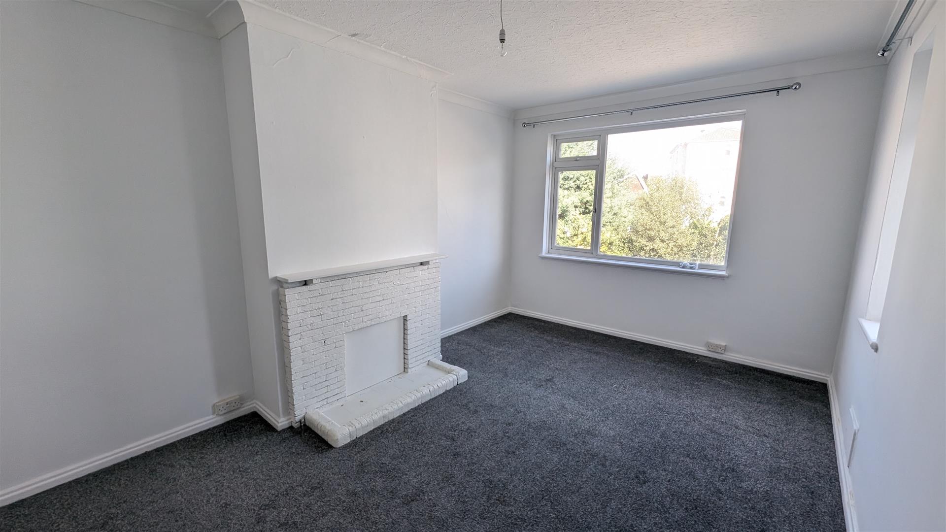 Flat Clarendon Road in Portsmouth