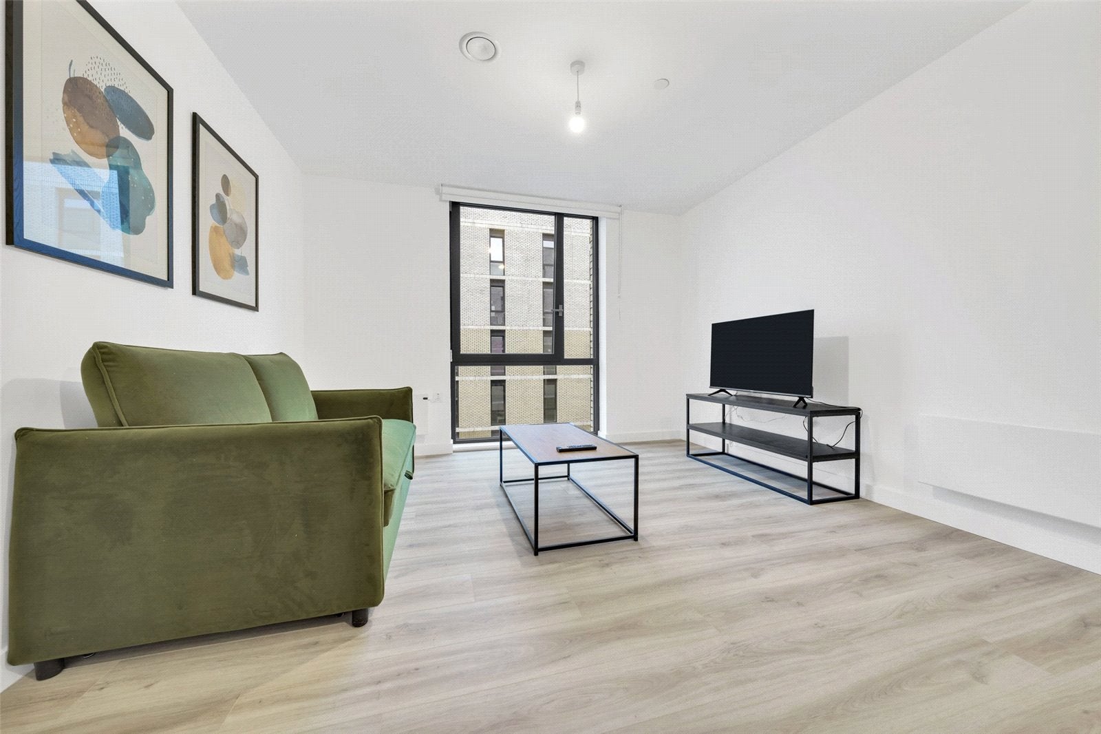 Flat Kimpton Road in Luton