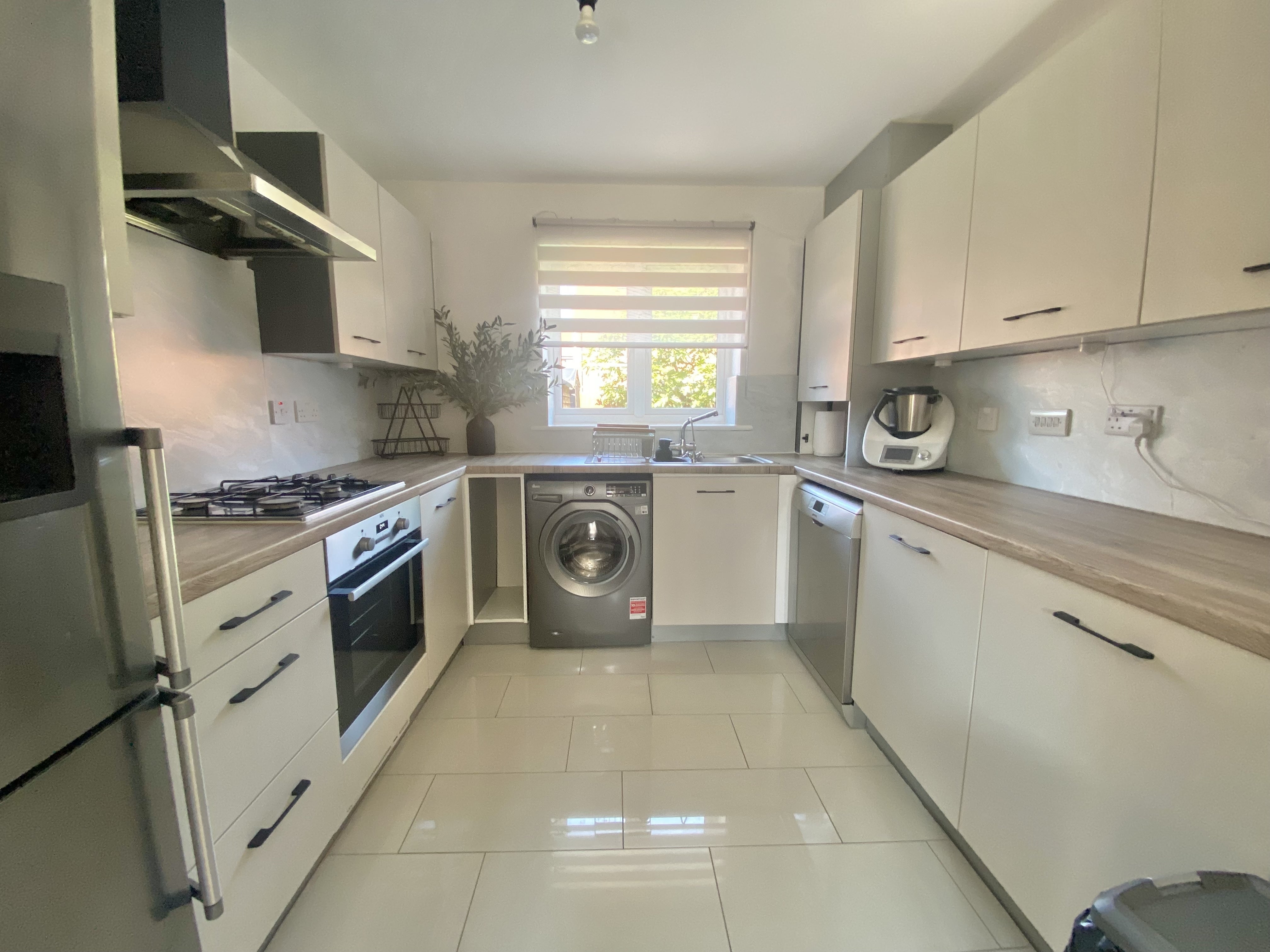 House Ayron Road in South Ockendon