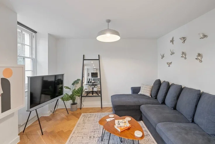 Flat Percy Passage in City of Westminster