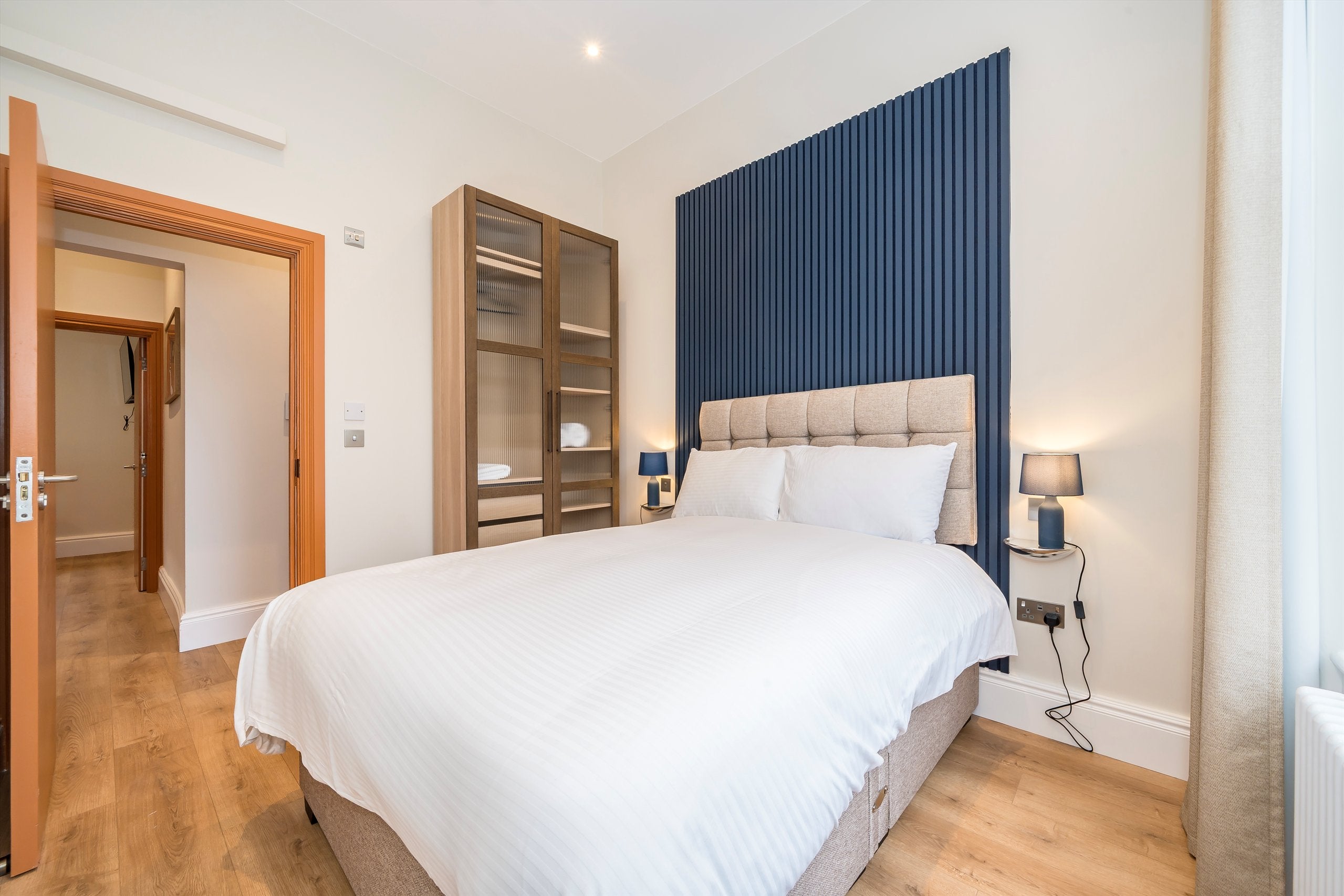 Flat Old Brompton Road in Greater London