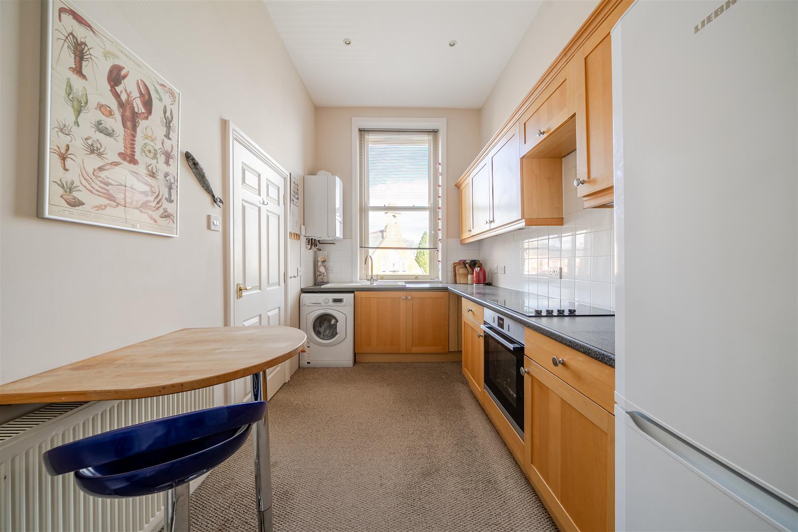 Flat Sherren Avenue in Charlton Down