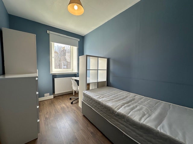 Flat Holburn Street in Aberdeen City