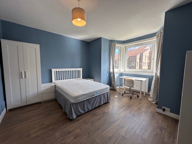Flat Holburn Street in Aberdeen City