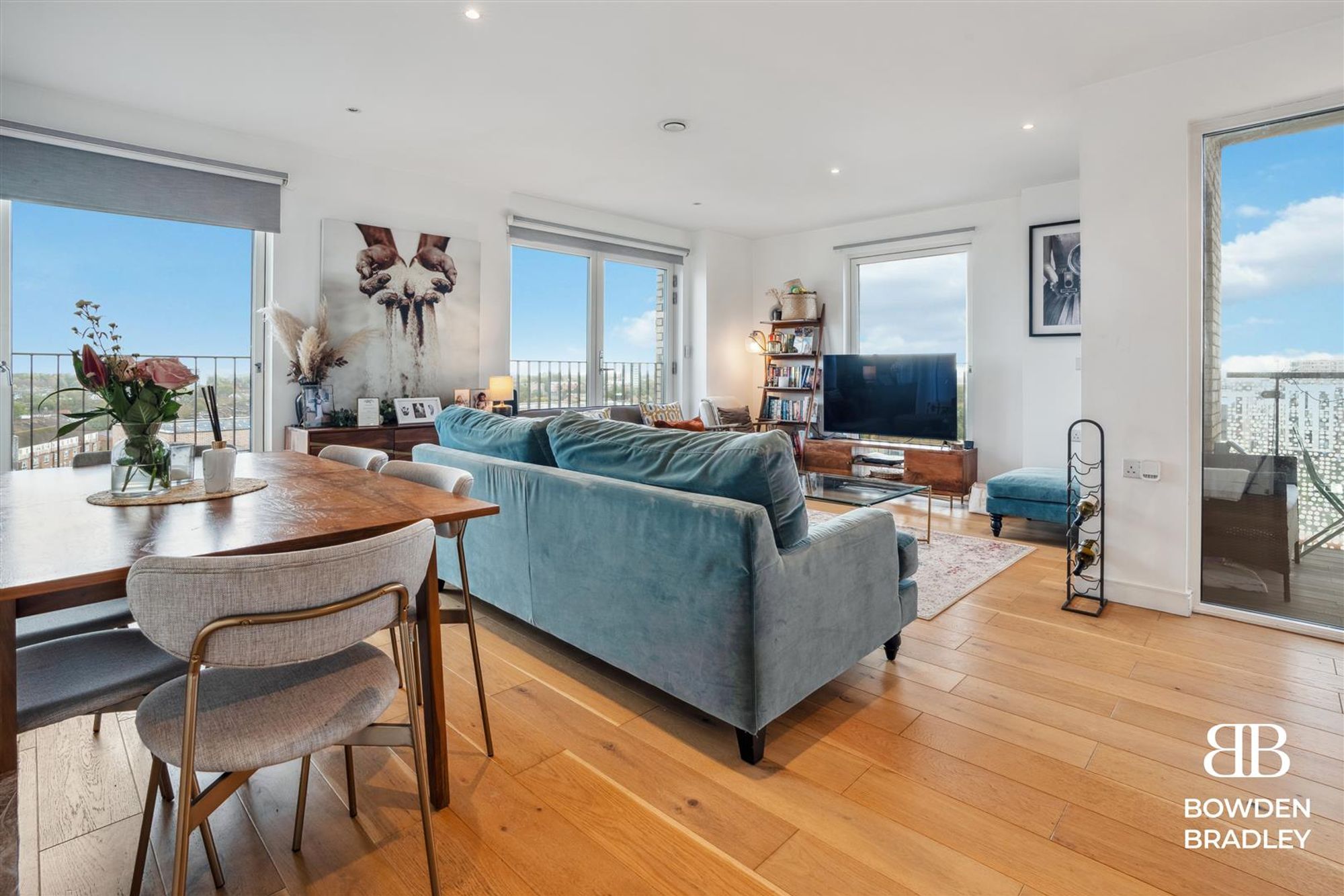 Flat Prospect Row in Greater London