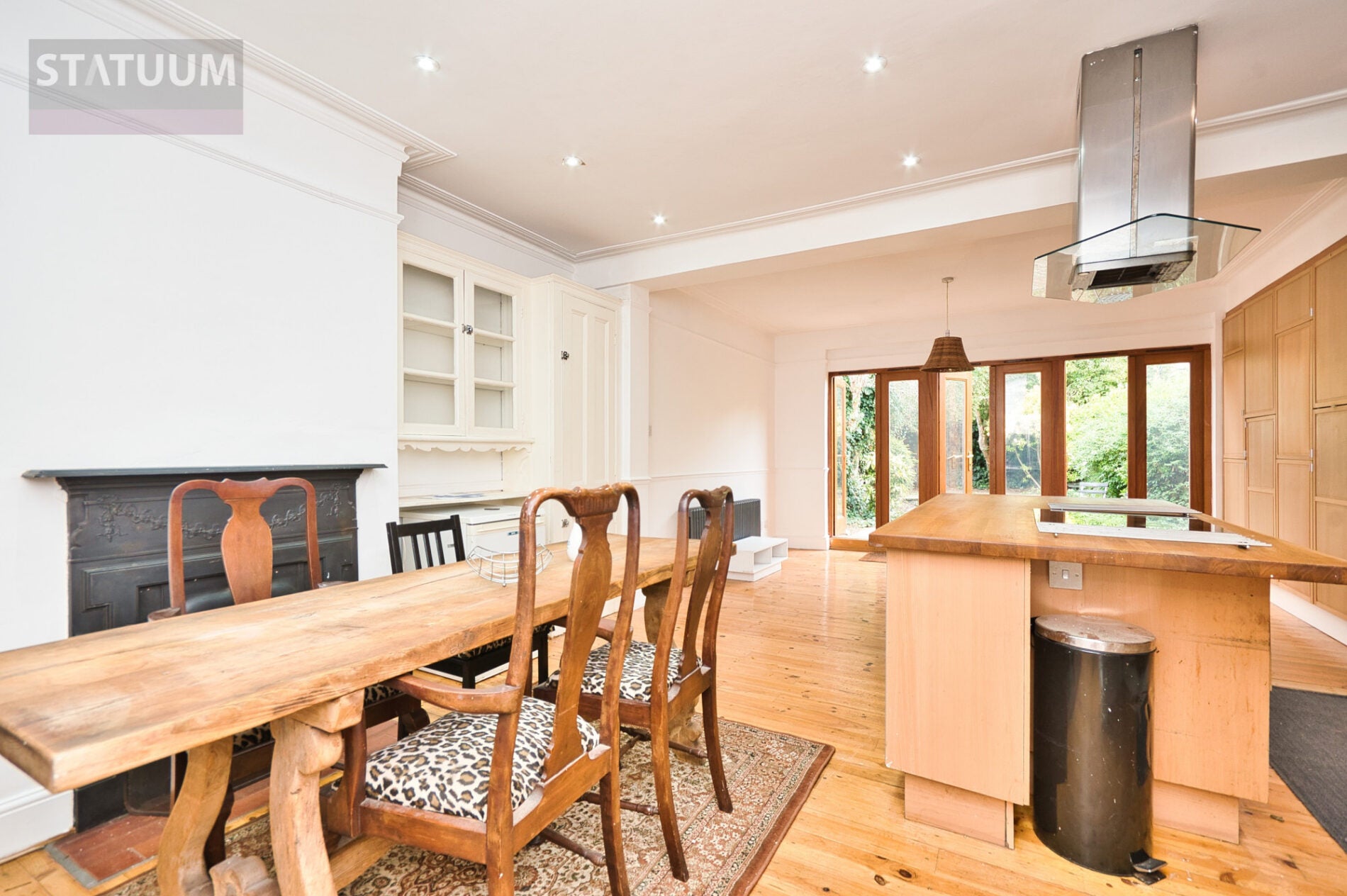 House Biddestone Road in Greater London