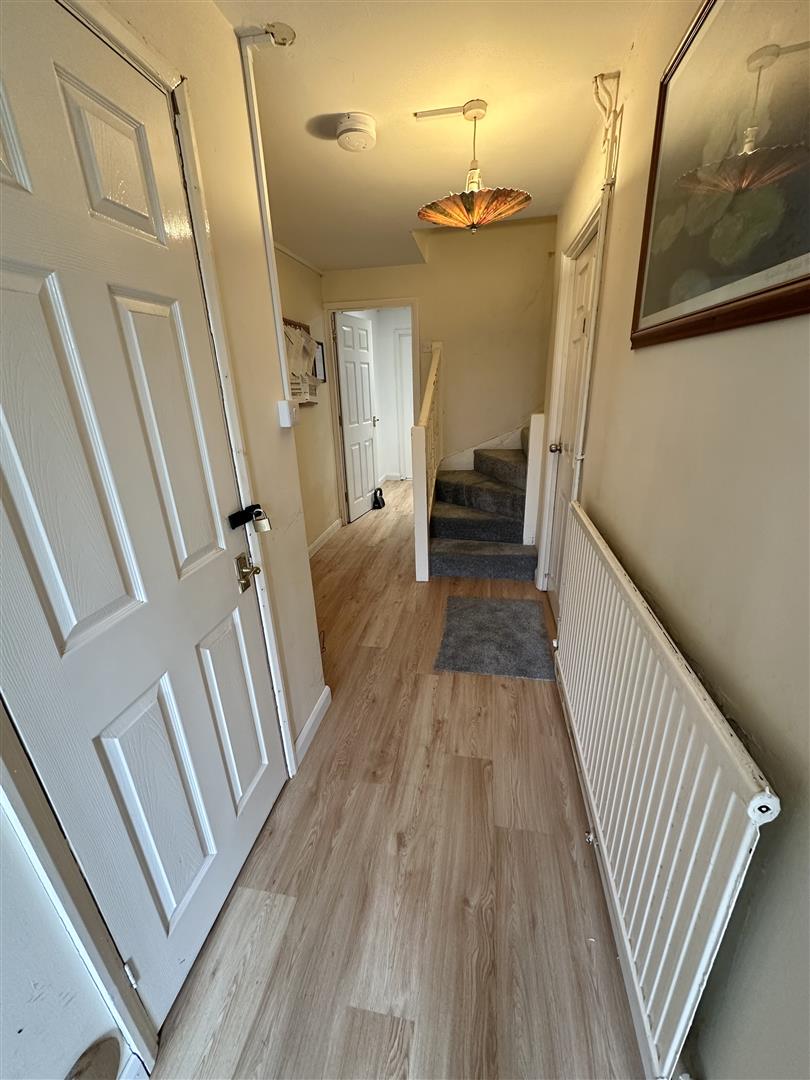 Room Vardon Road in Stevenage