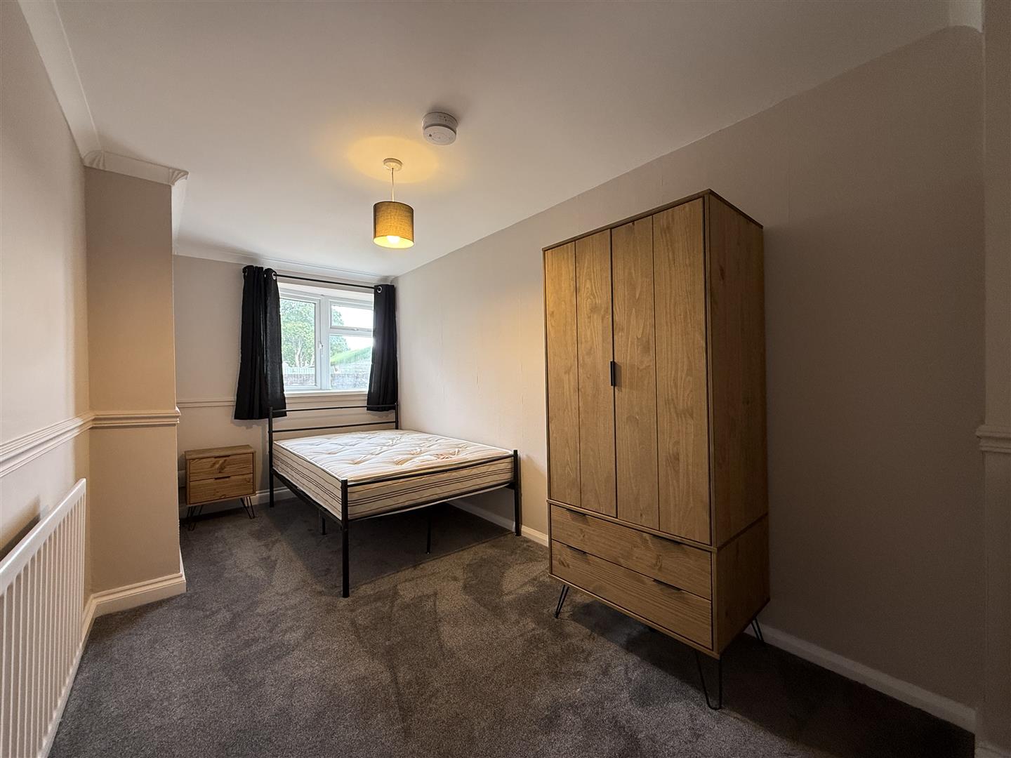 Room Vardon Road in Stevenage
