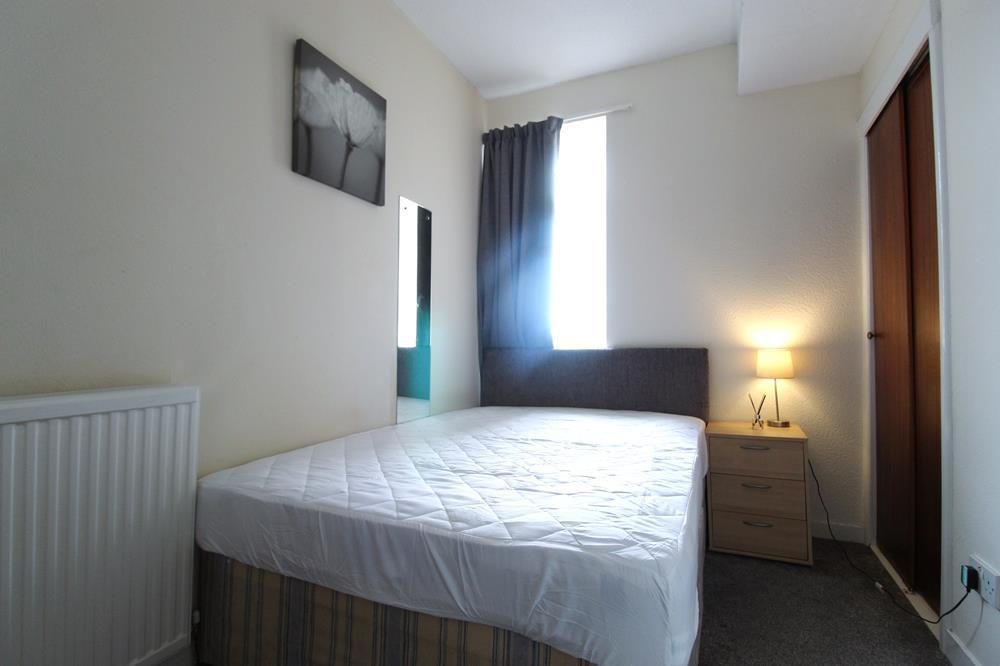 Flat Wallfield Crescent in Aberdeen City