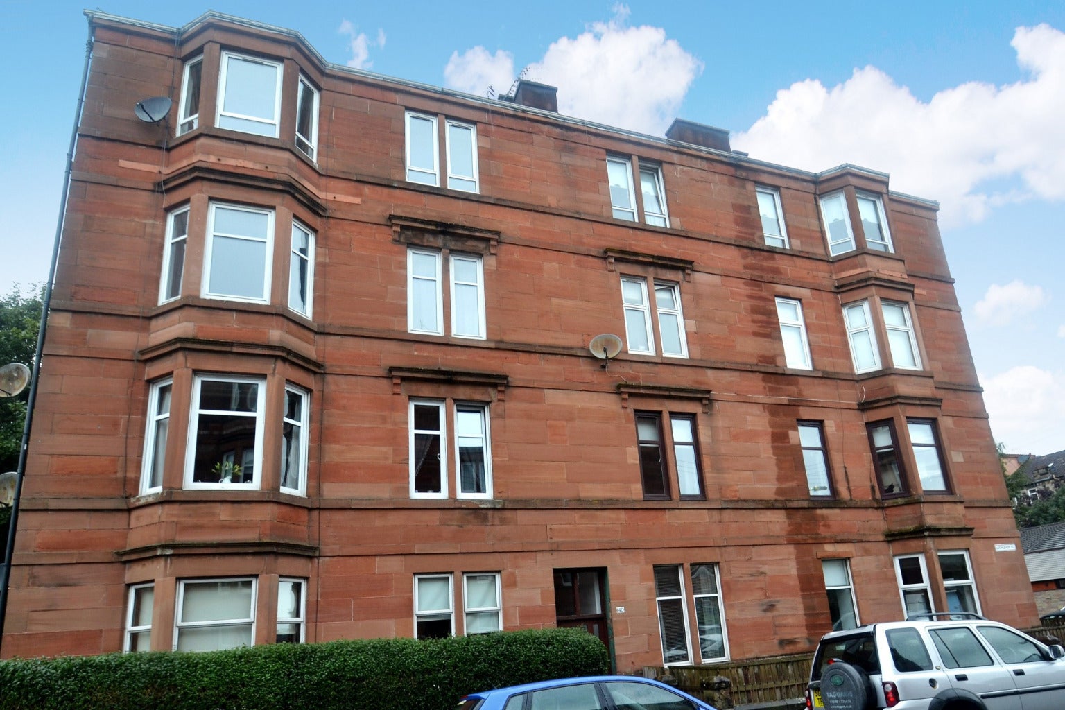 Flat Lochleven Road in Glasgow