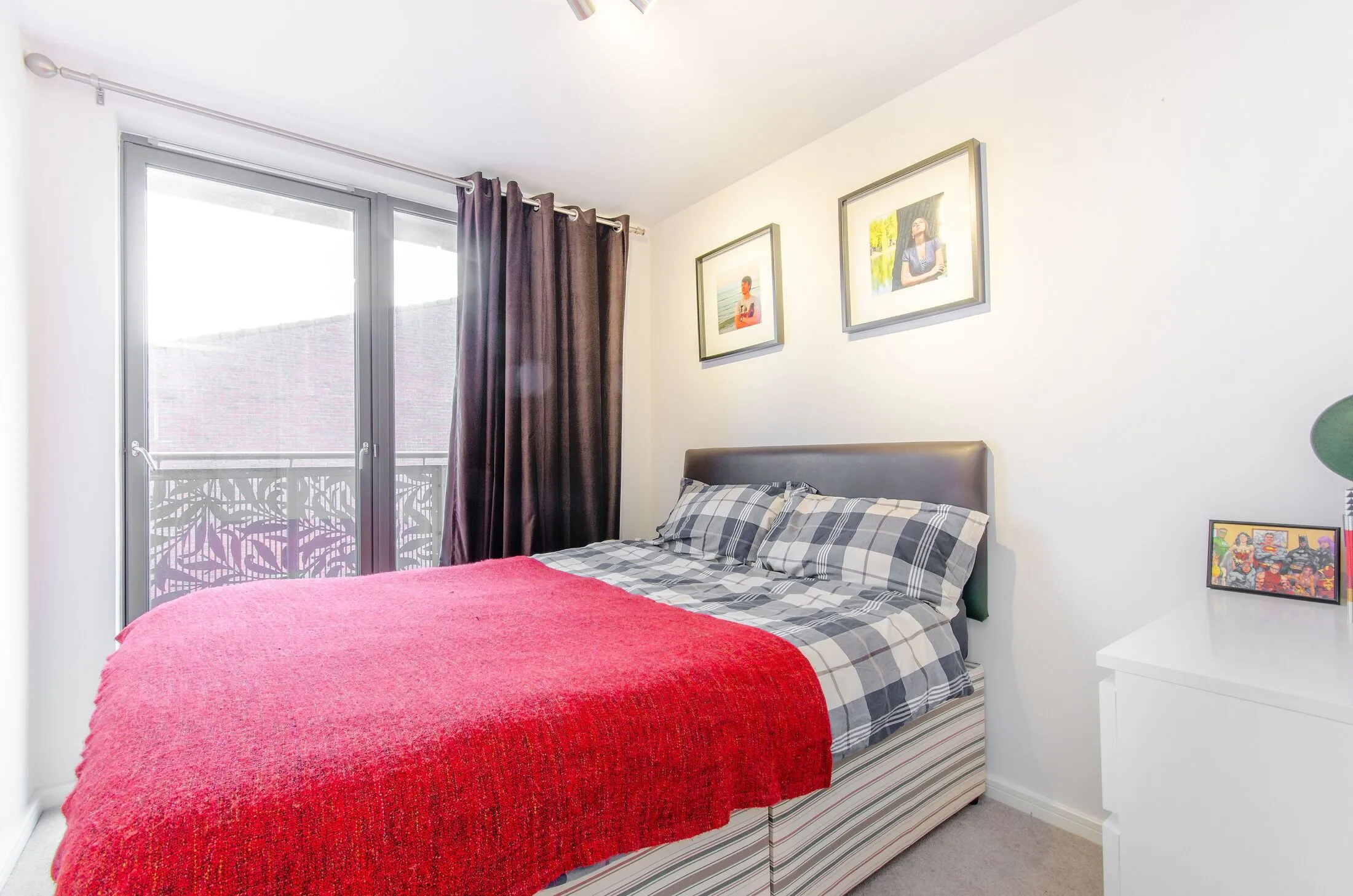 Flat Hastings Road in Greater London