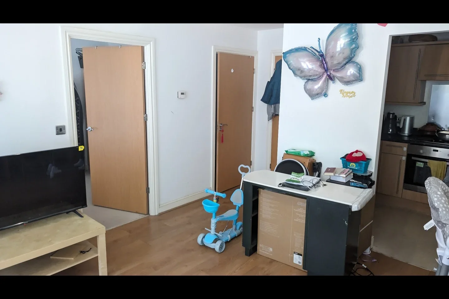 Flat Tanner Close in Greater London