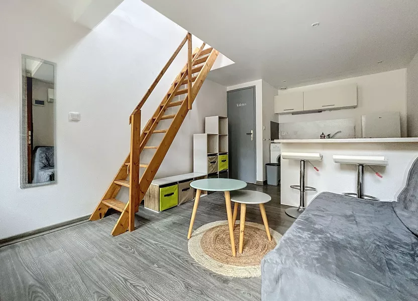 Appartement Place de la Liberté à Bourg-lès-Valence