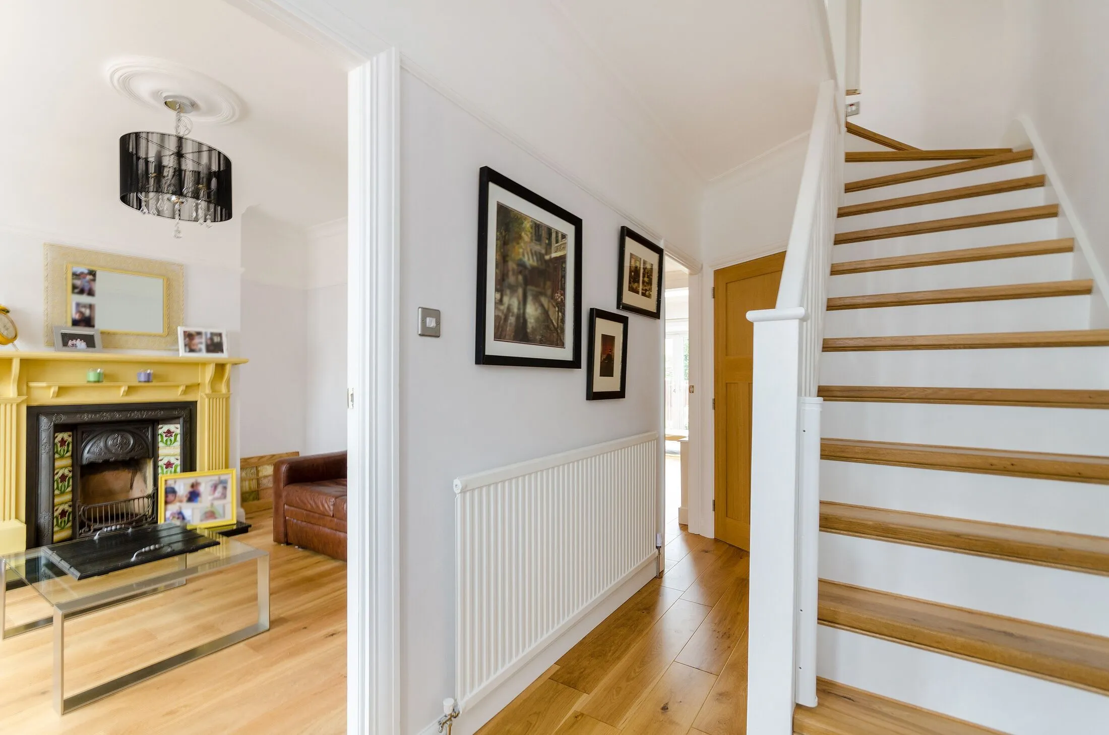 House Phyllis Avenue in Greater London