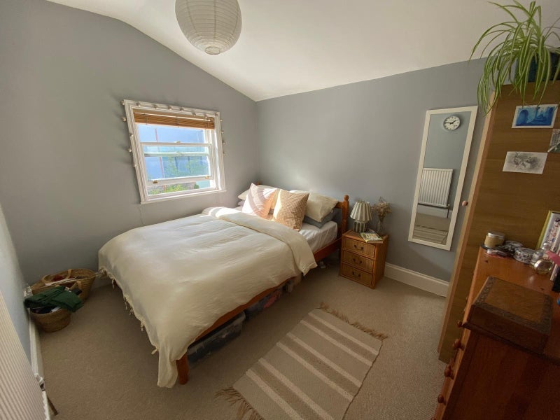 Room Kingston Road in Bristol