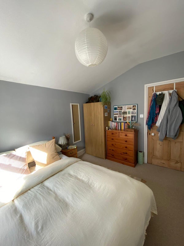 Room Kingston Road in Bristol