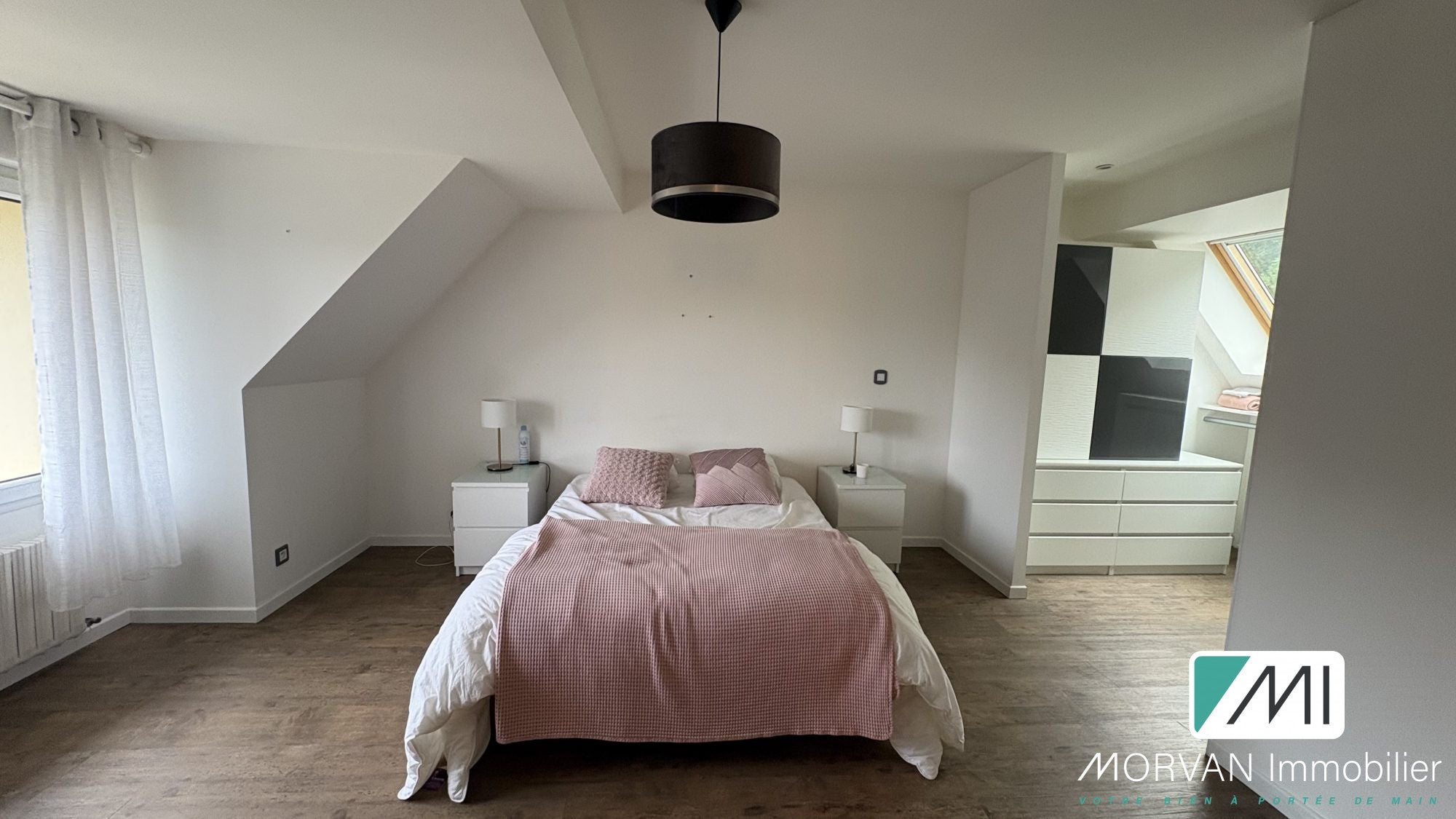 Maison Route des Rochers à Poigny-la-Forêt