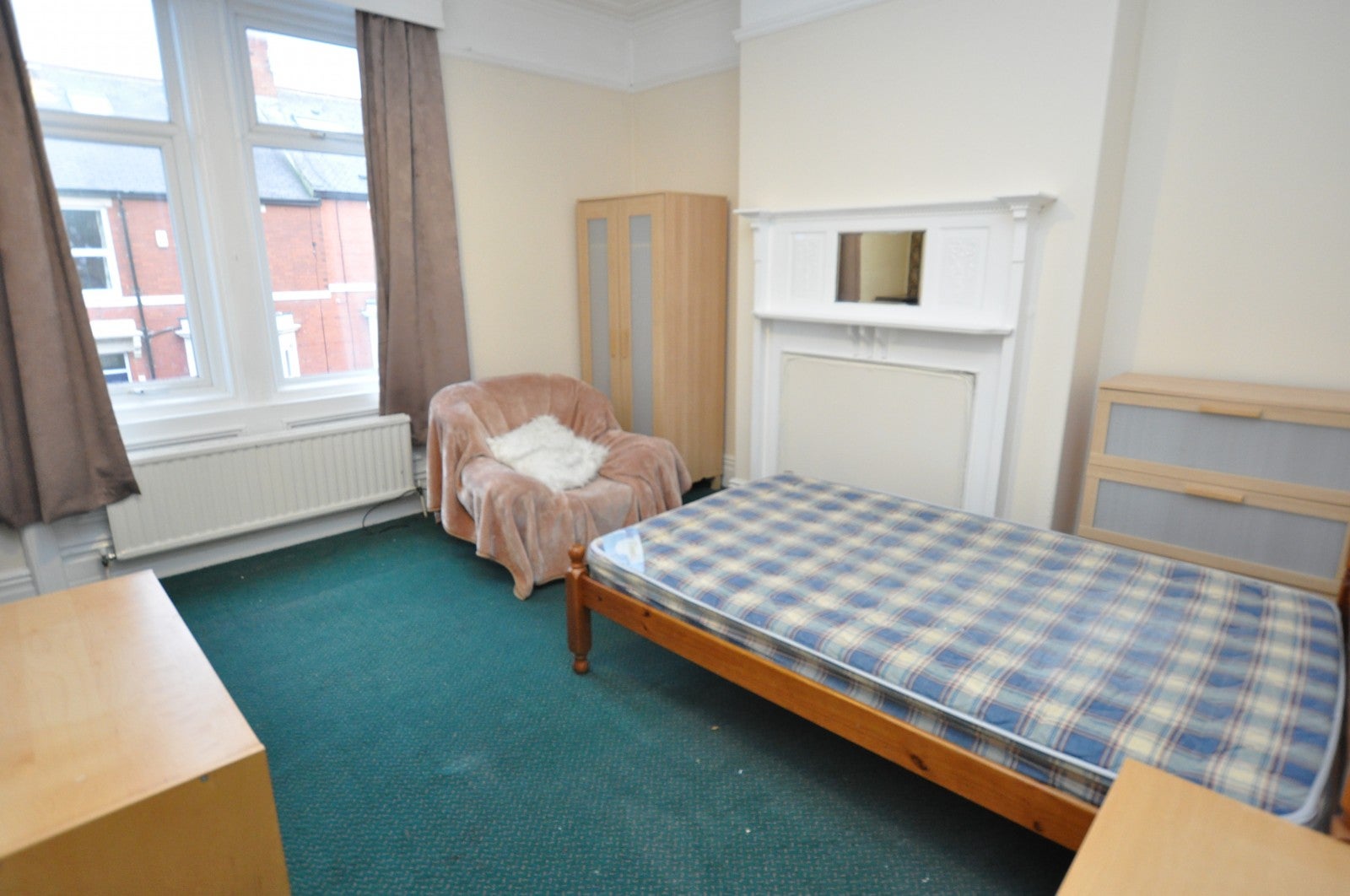 Flat Coniston Avenue in Newcastle upon Tyne