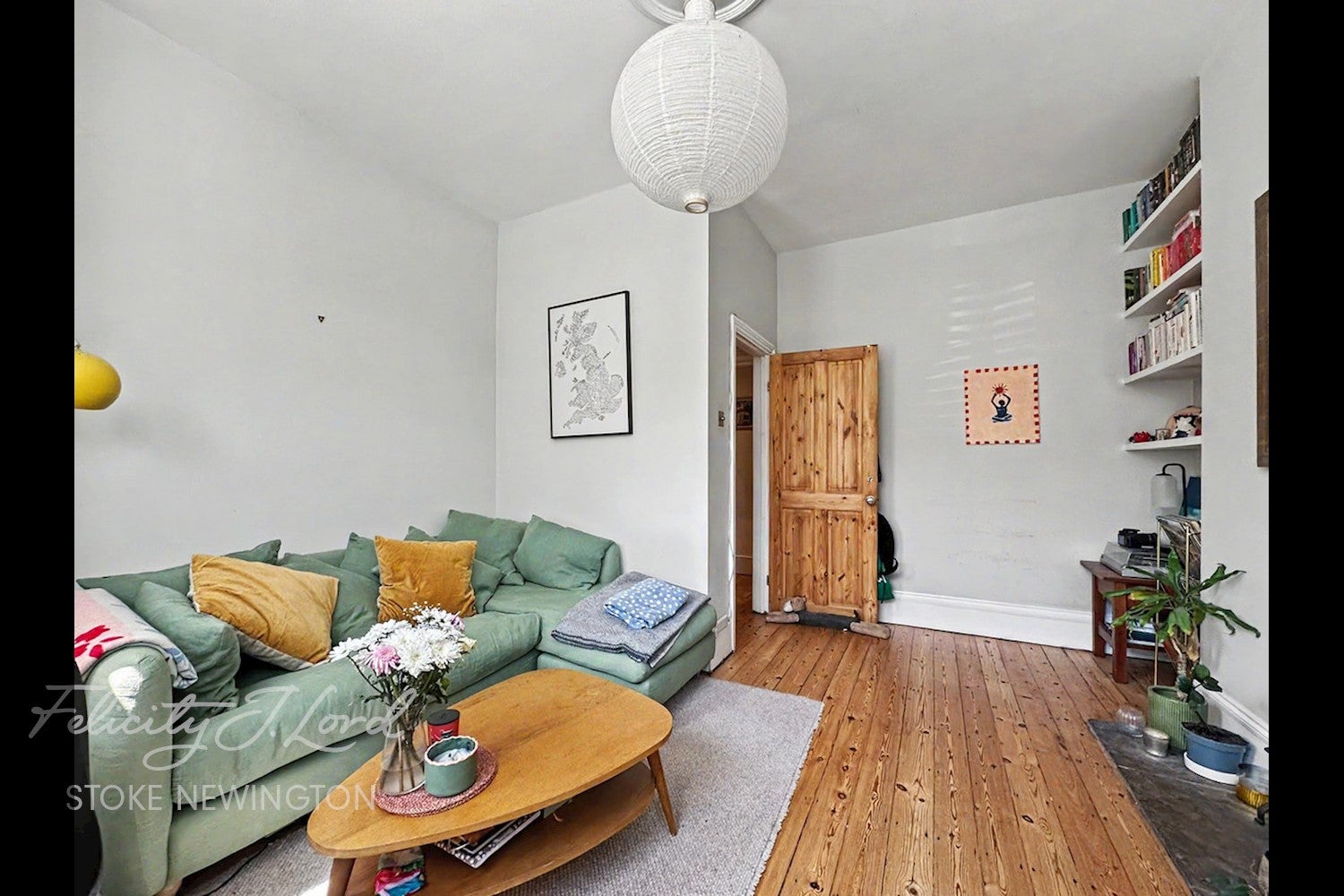 Flat Northwold Road in Greater London