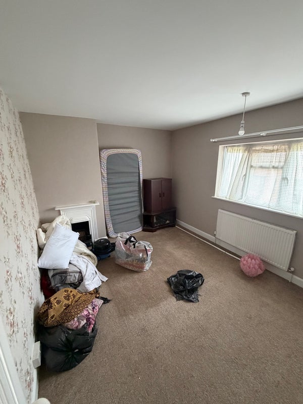 Room Maple Crescent in Slough