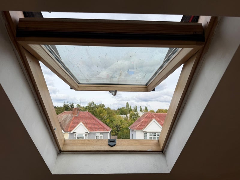 Flat Elmstead Avenue in Greater London