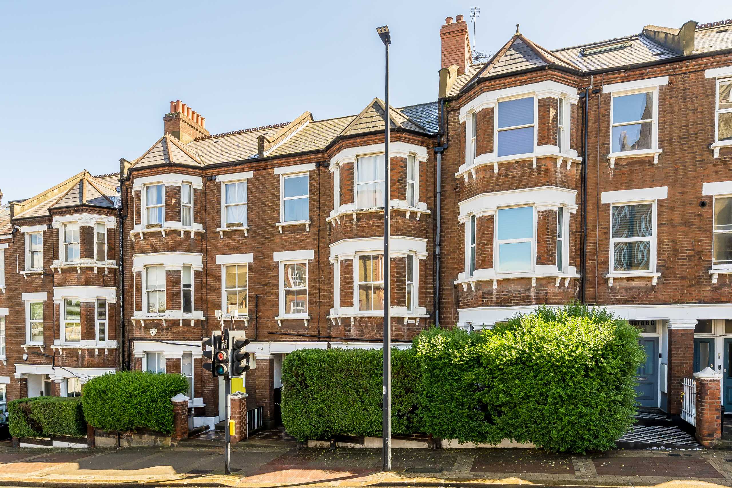 Flat Latchmere Road in Greater London