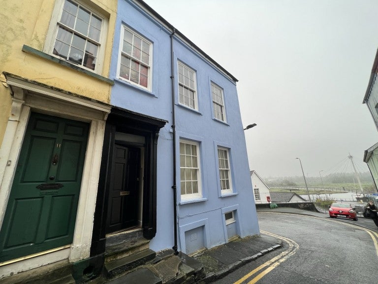 Flat Quay Street in Carmarthen