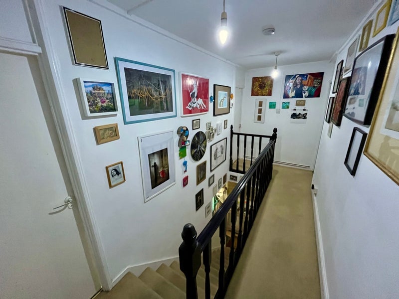 Room De Beauvoir Road in Greater London