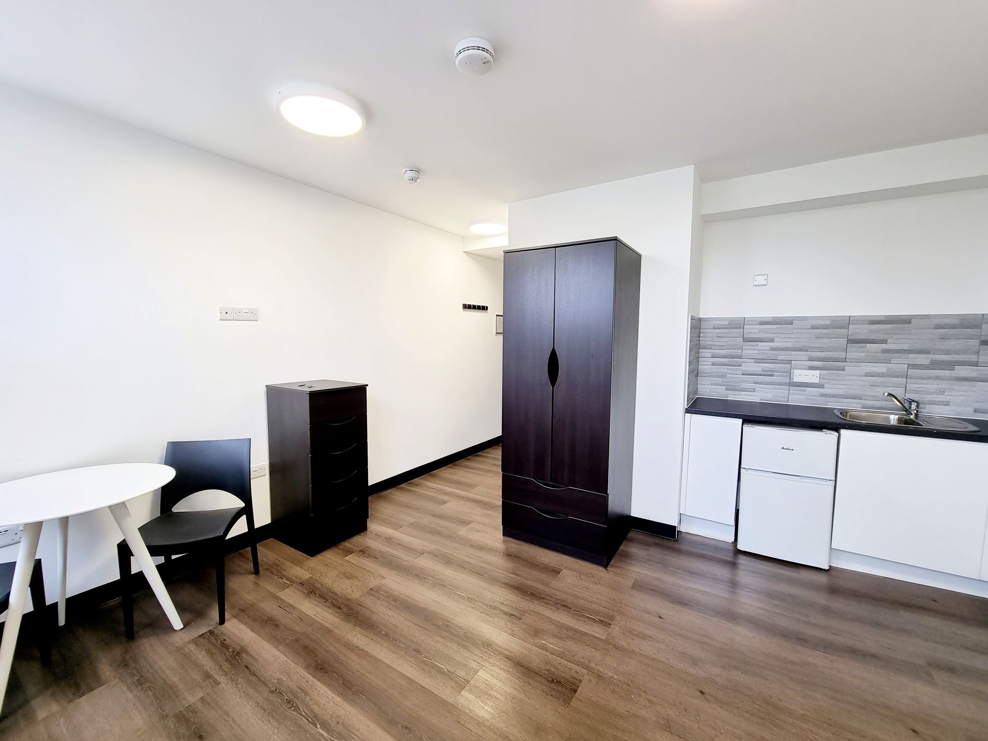 Room Bycroft Street in Greater London
