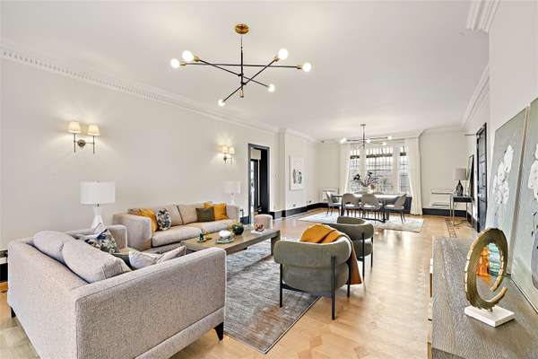 Flat Hans Road in Greater London