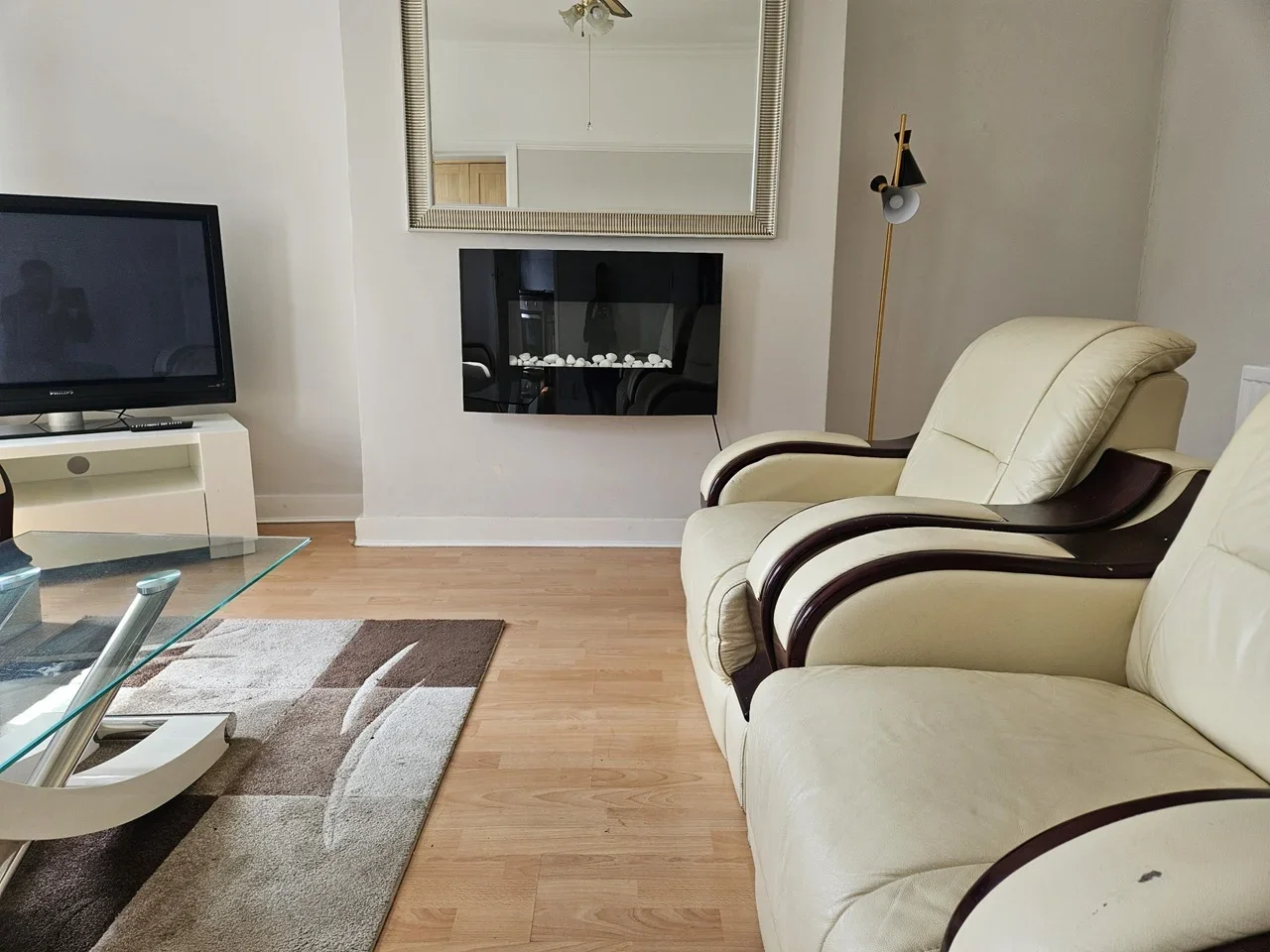 Flat Lower Addiscombe Road in Greater London