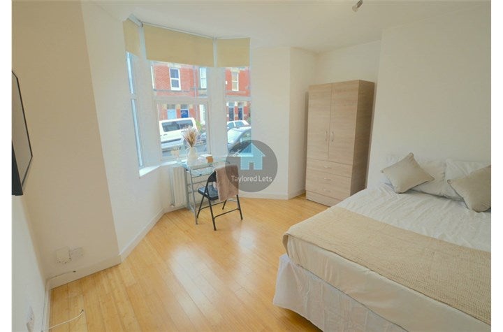 Flat Wolseley Gardens in Newcastle upon Tyne