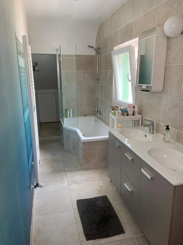 Room Rue Vital Foucher in Chaville