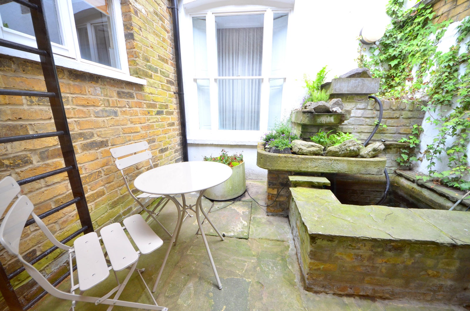 Flat Colebrooke Row in Greater London