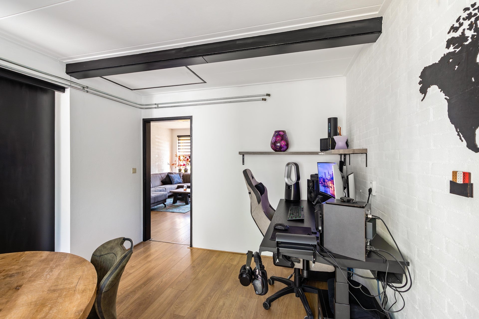 Tussenwoning te koop: Willem Dreeslaan 5, Marum