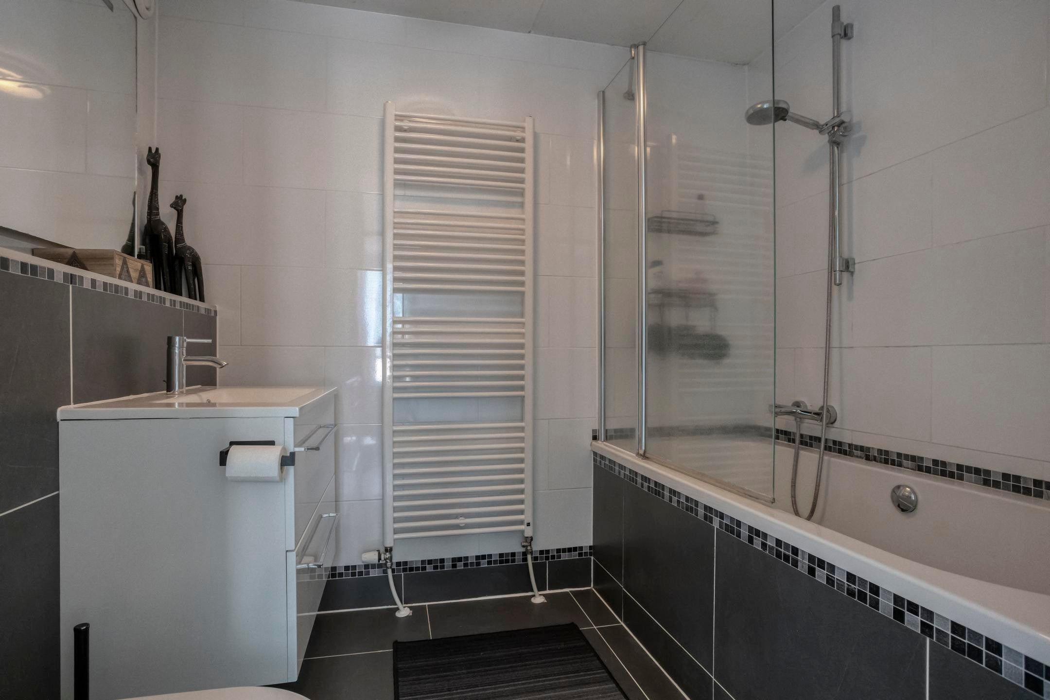 Woning te koop: Westfrisestraat, St.-Annaparochie