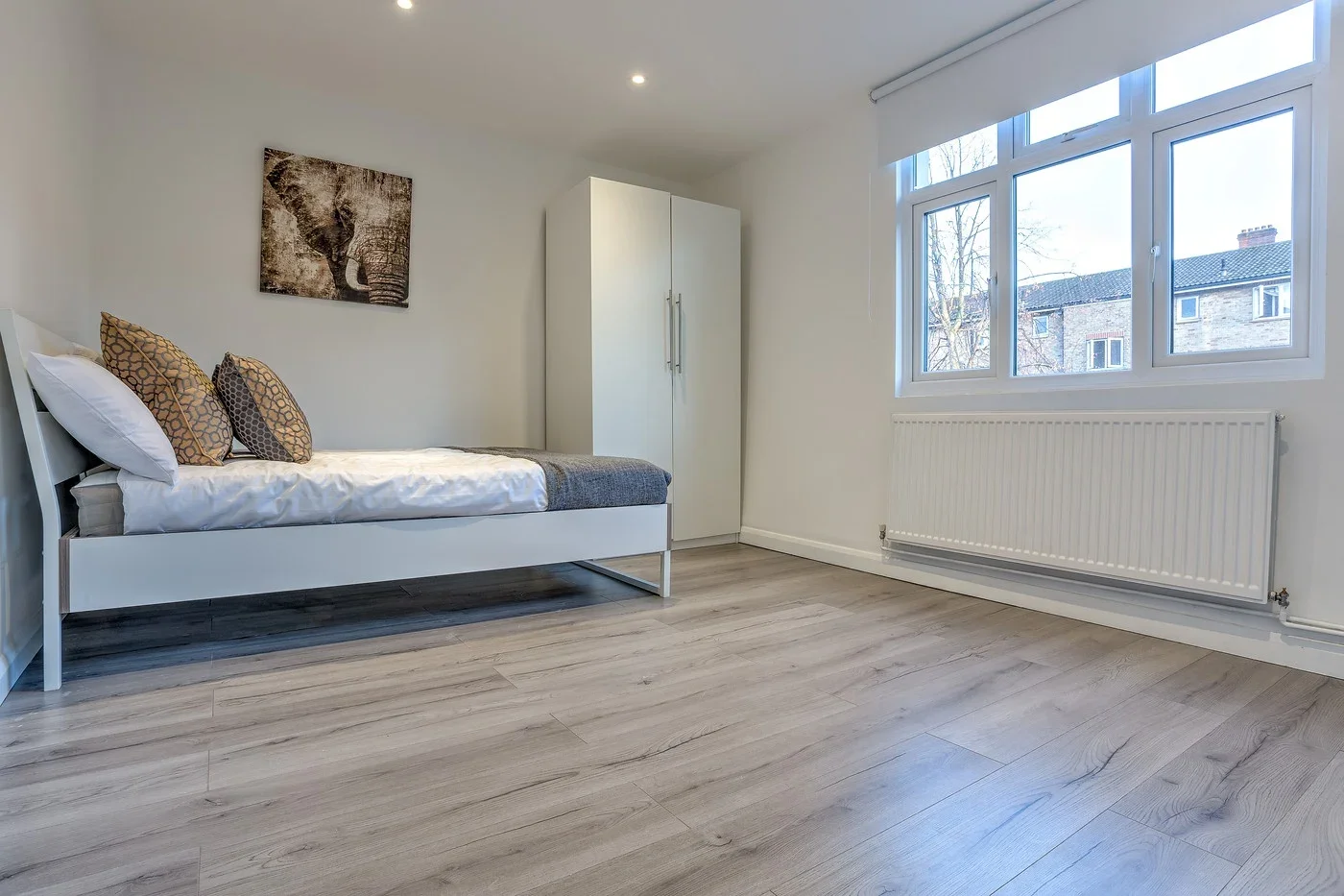 Room Newington Butts in Greater London