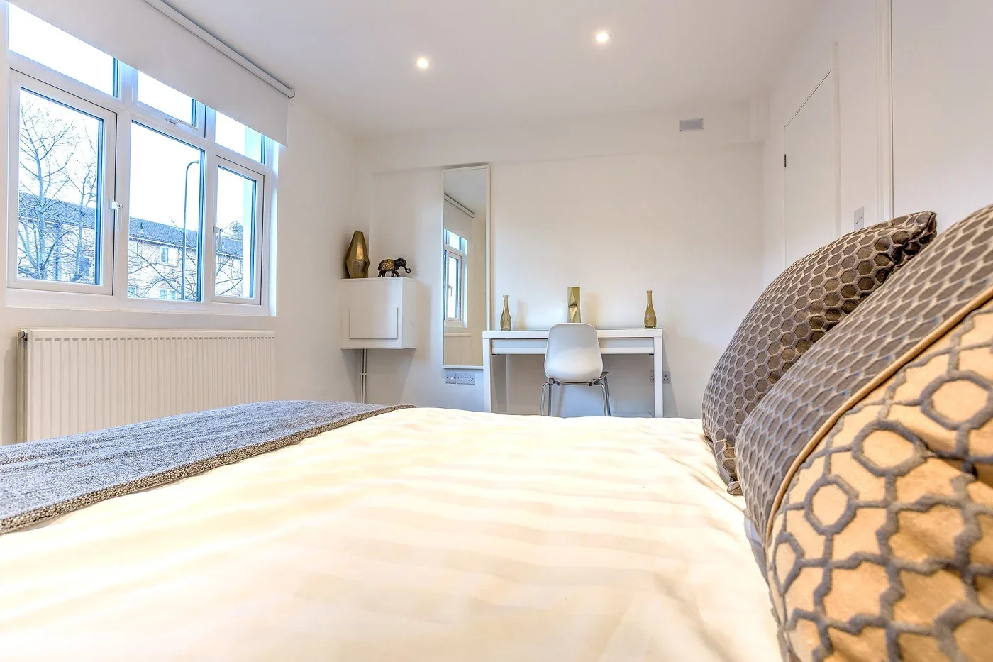 Room Newington Butts in Greater London