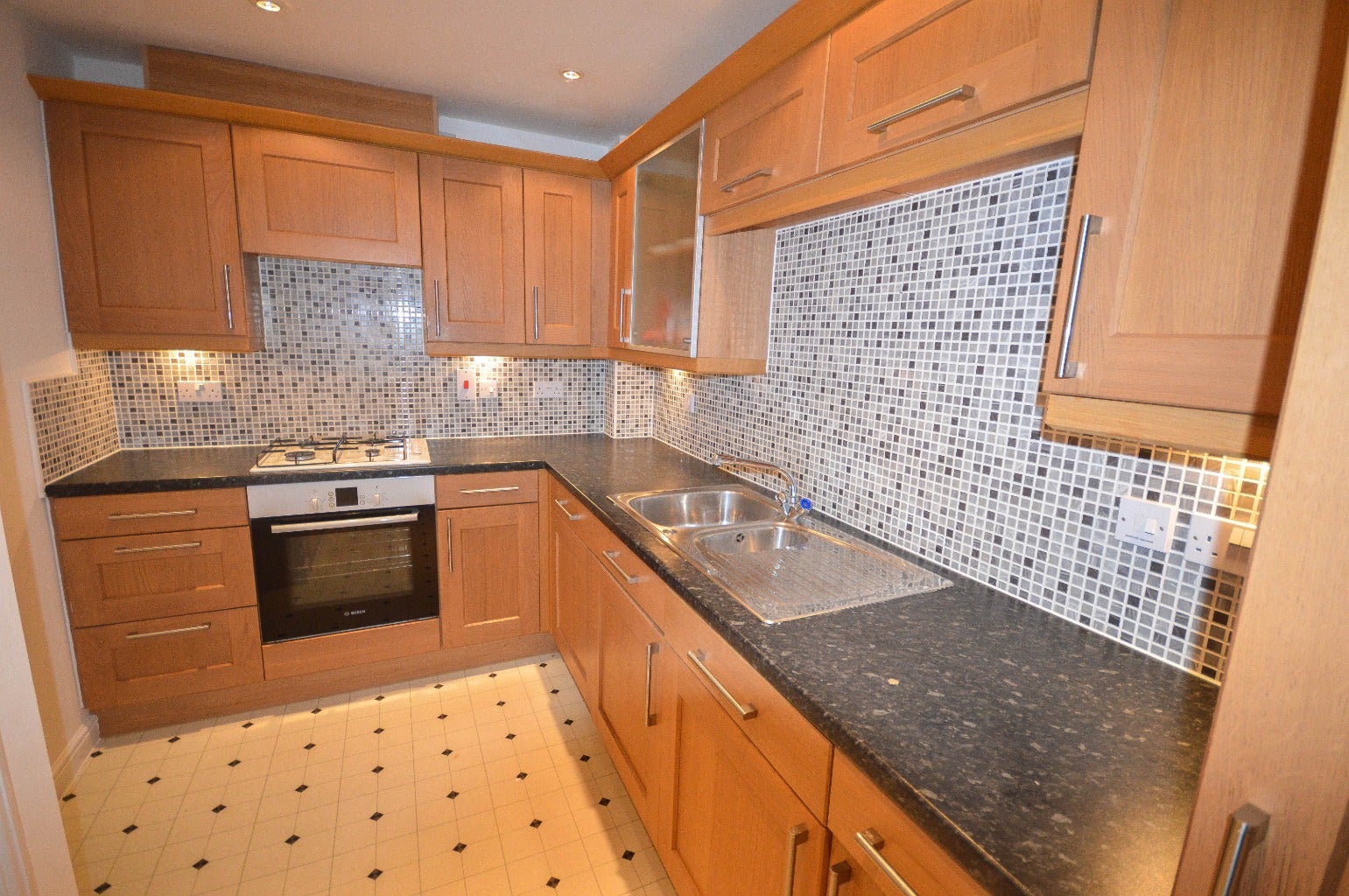Flat Malyon Close in Braintree