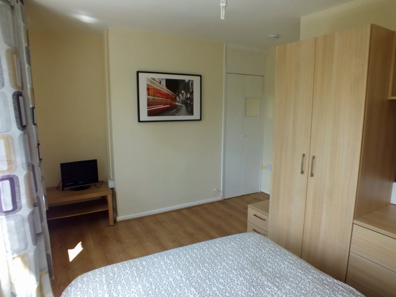 Room Beaumont Drive in Birmingham