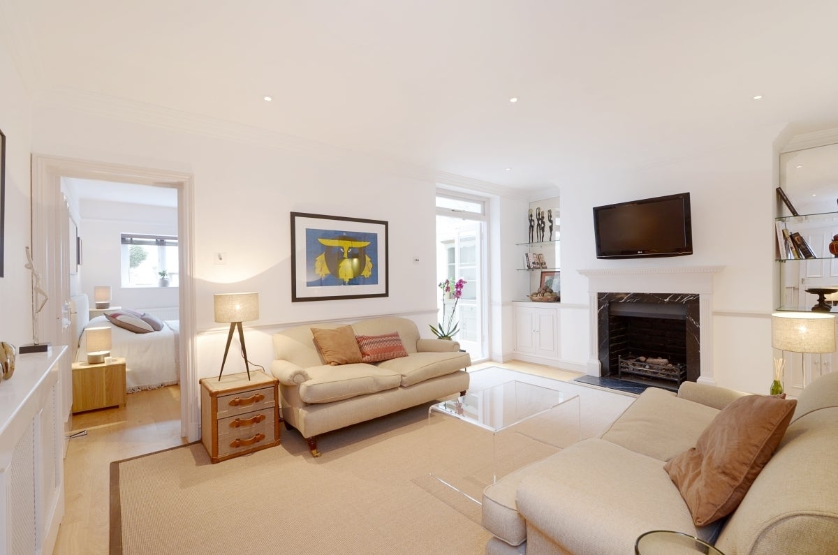 Flat Redcliffe Street in Greater London