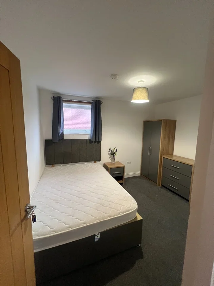 Room Darrell Close in Chelmsford