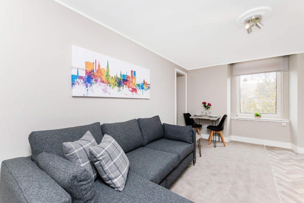 Flat Baldovan Terrace in Dundee