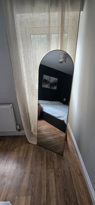 Room Heacham Drive in Leicester
