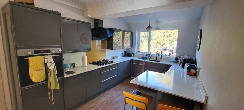 Room Heacham Drive in Leicester