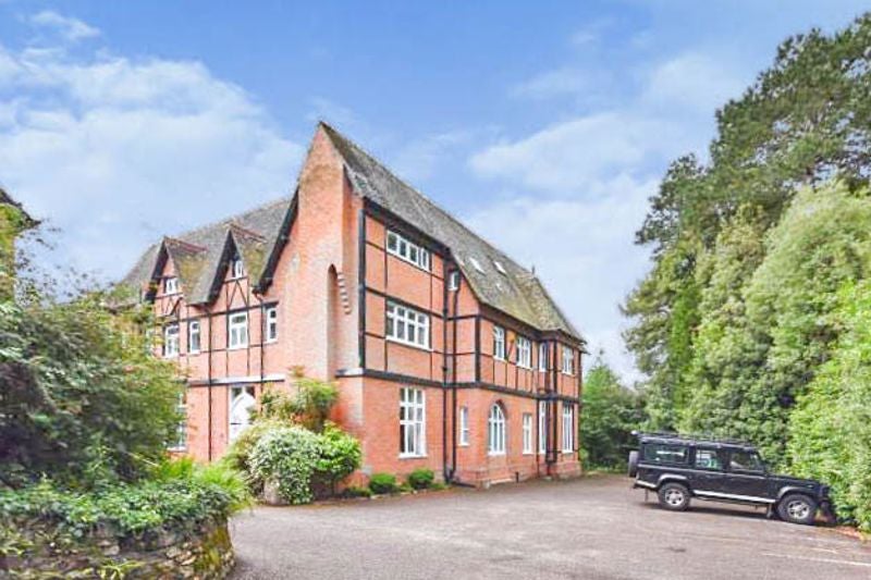 Flat Rose Duryard in Exeter