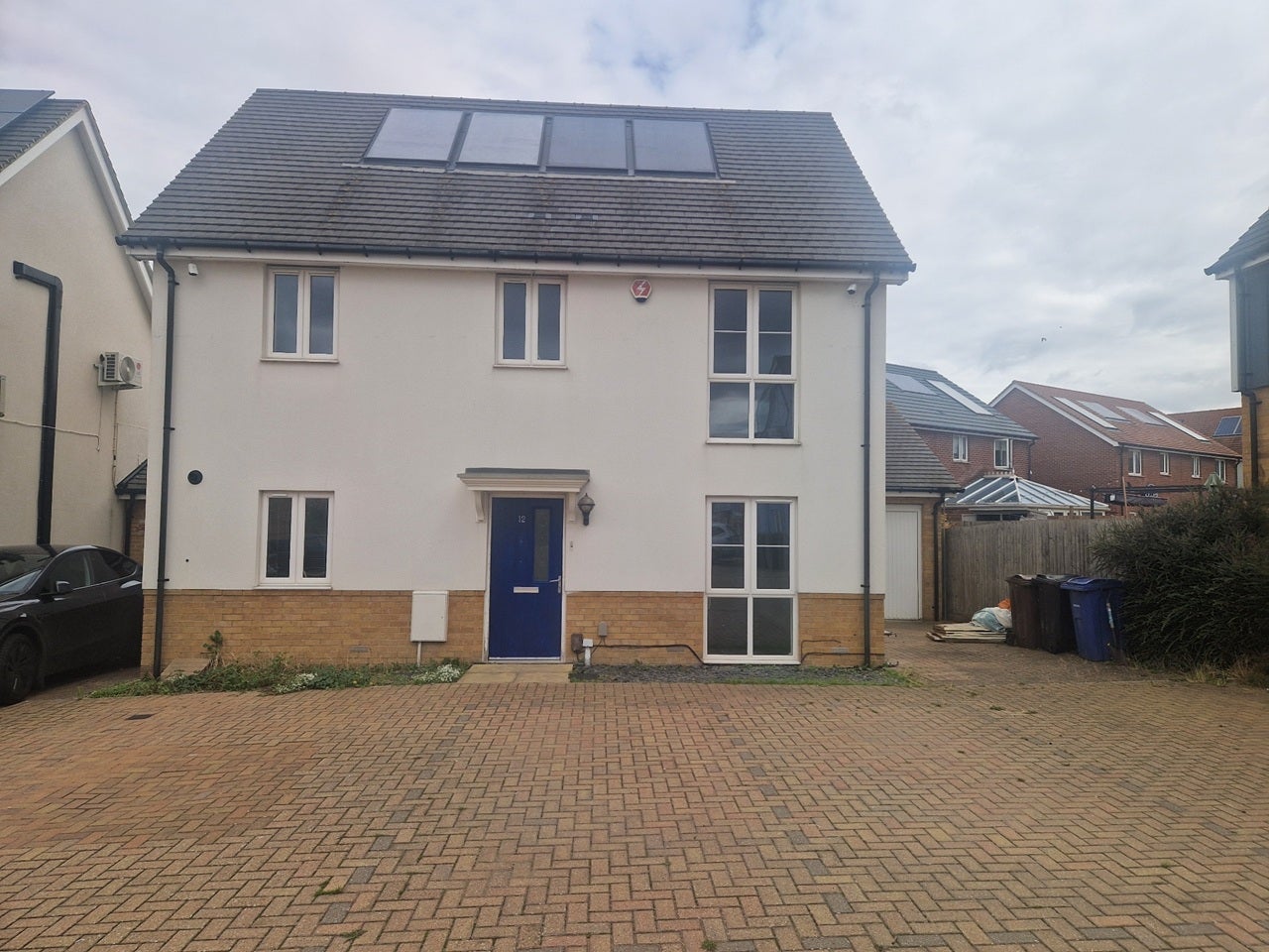 House Colburn Way in Grays