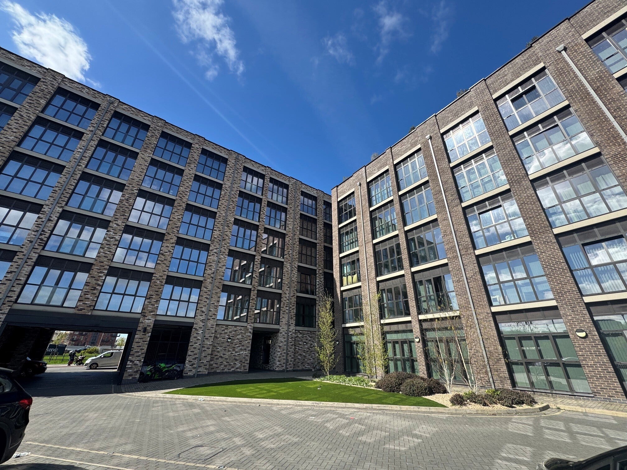 Flat Bowmars Lane in Leicester